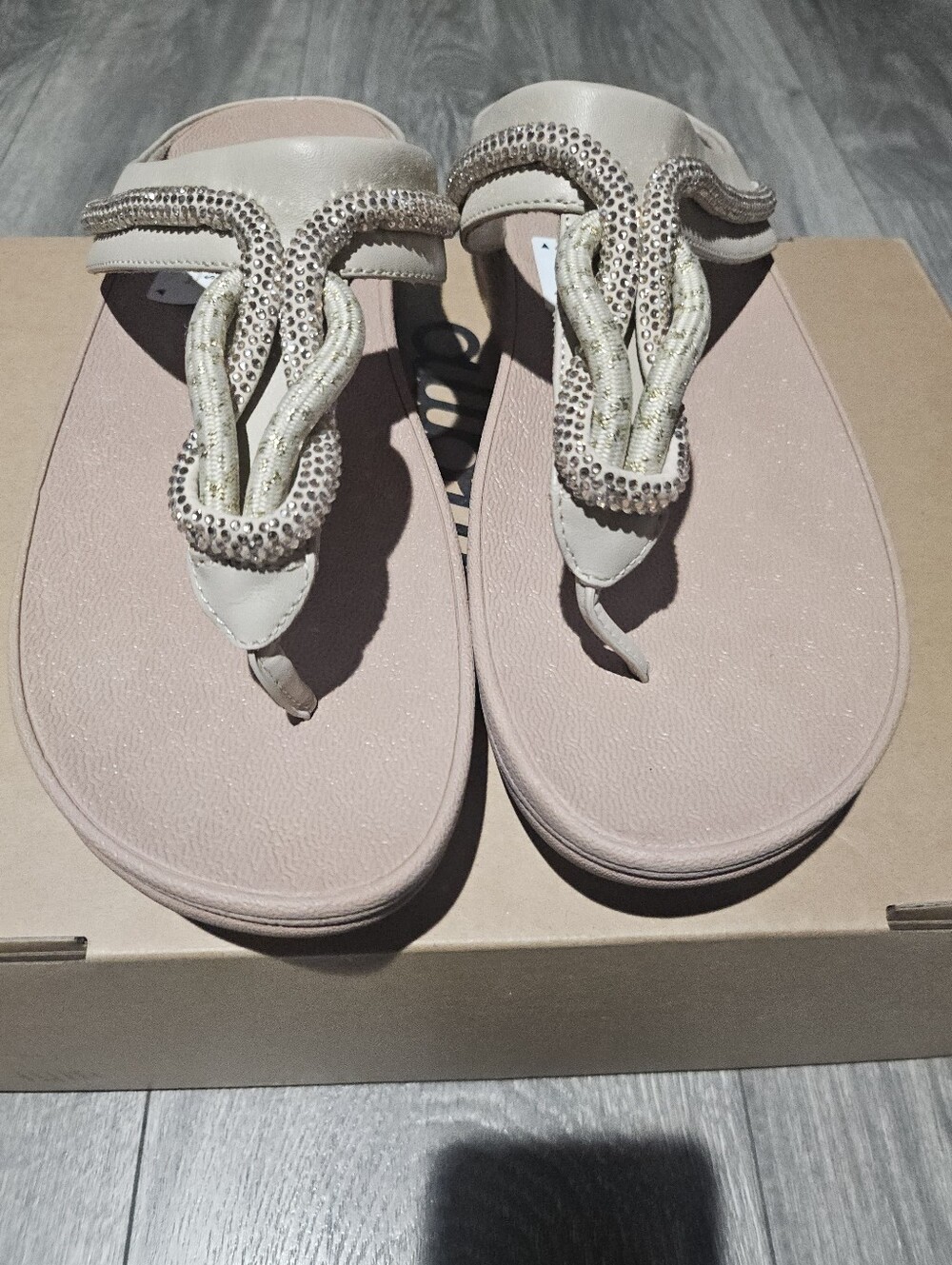Fitflop Women's Ivory Beaded Thong Sandals